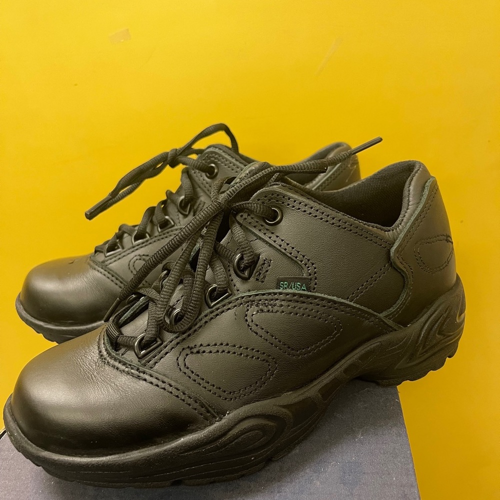 Reebok Leather heavy duty soft toe uniform shoes